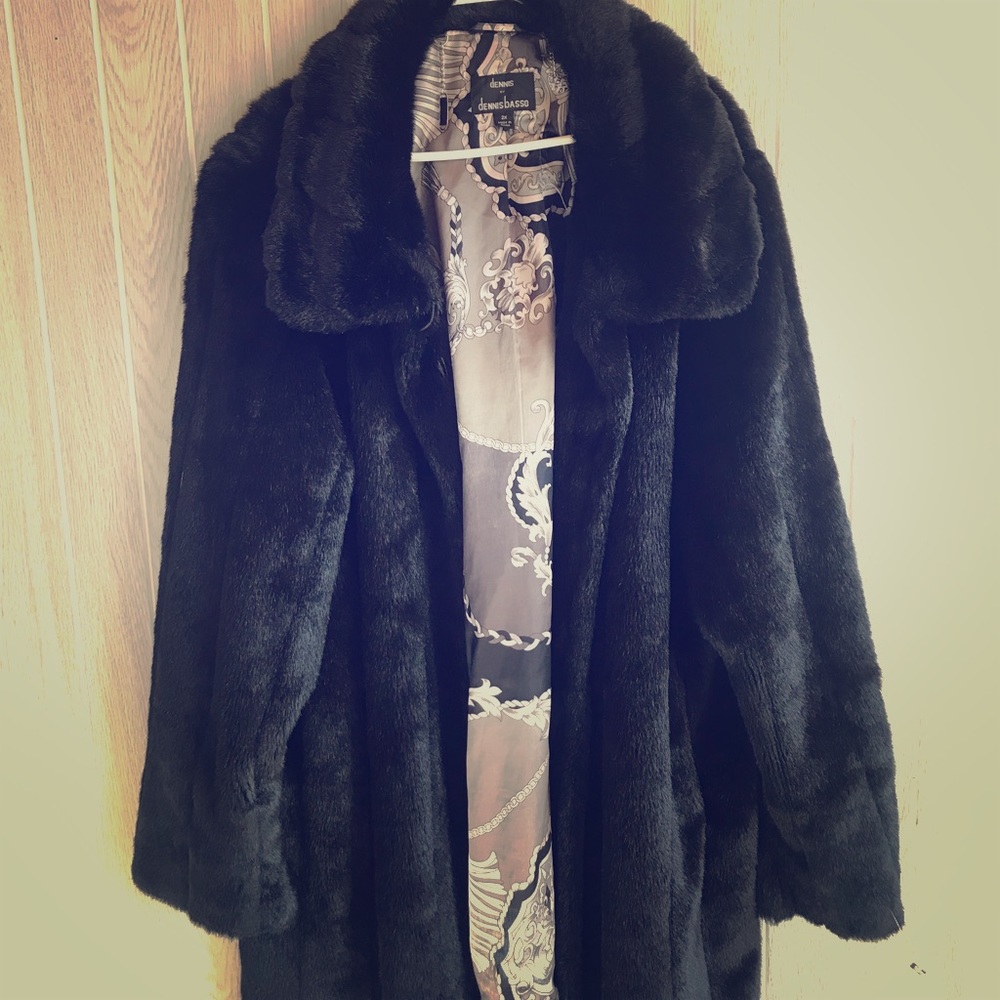 Dennis Basso Elegant Black Faux Fur Coat